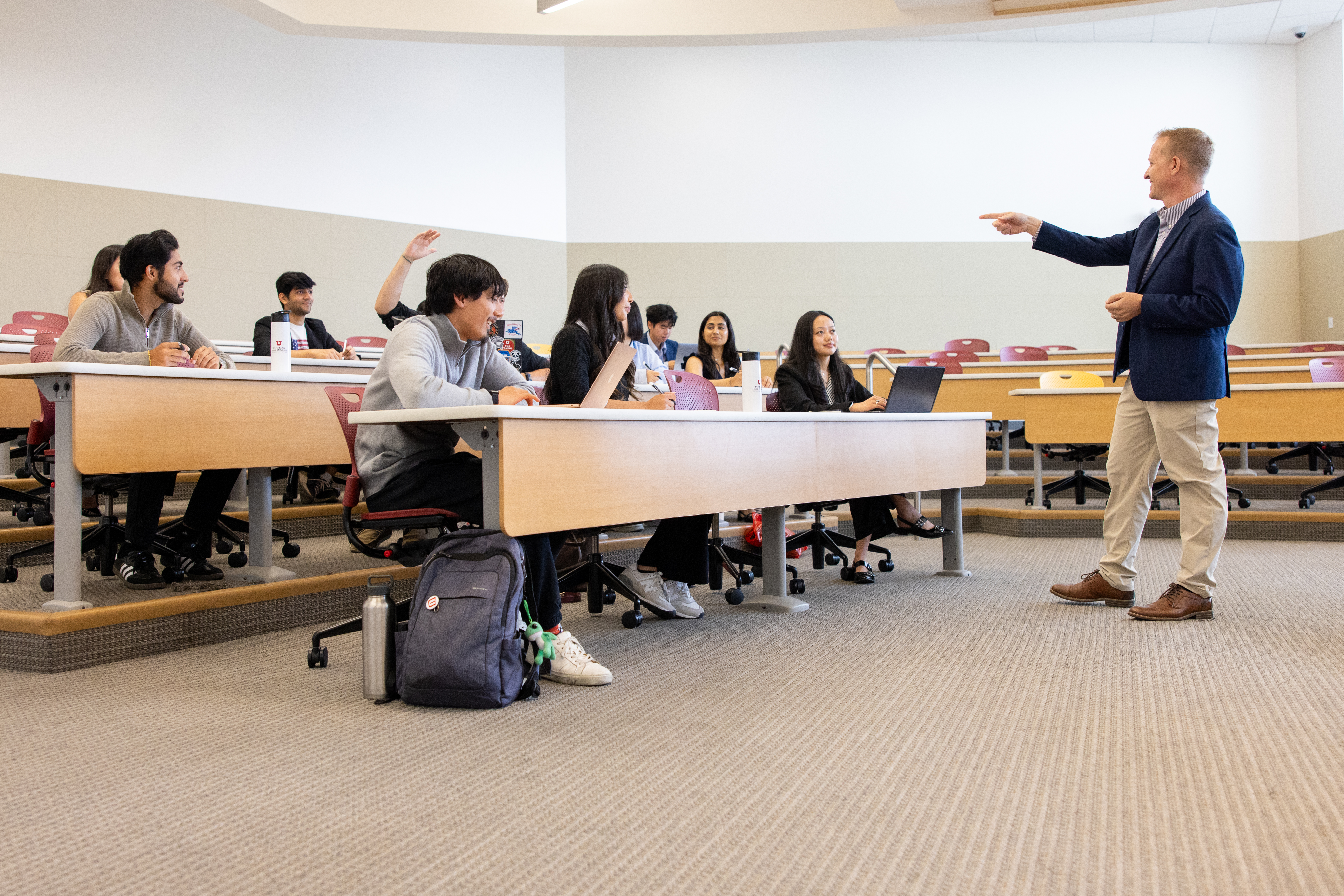 Lance Bradshaw - Teaching a class